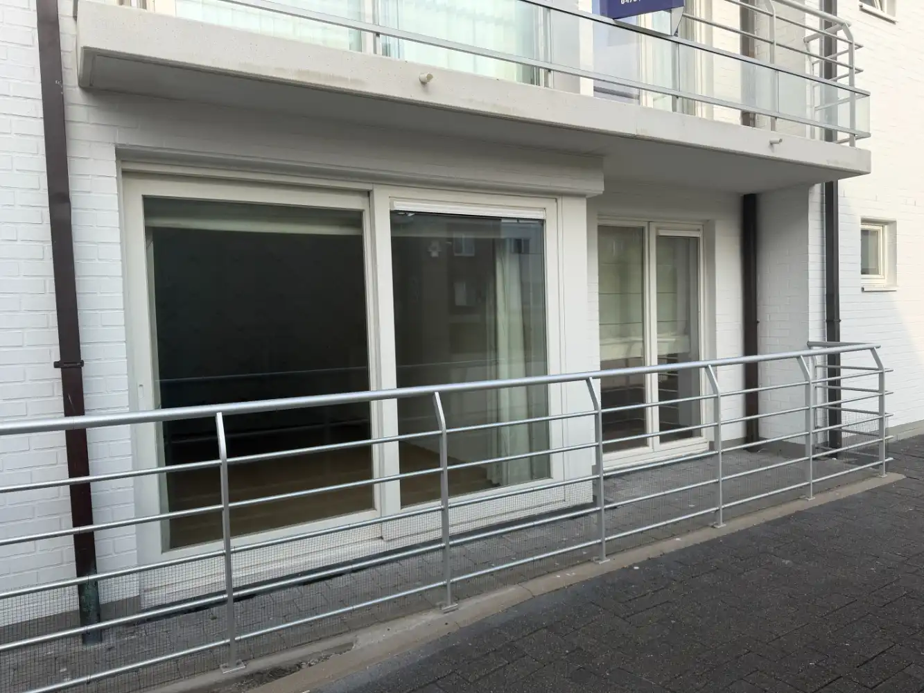 Gelijkvloersappartement met twee slaapkamers en terrasje dichtbij het centrum van Blankenberge. foto 14