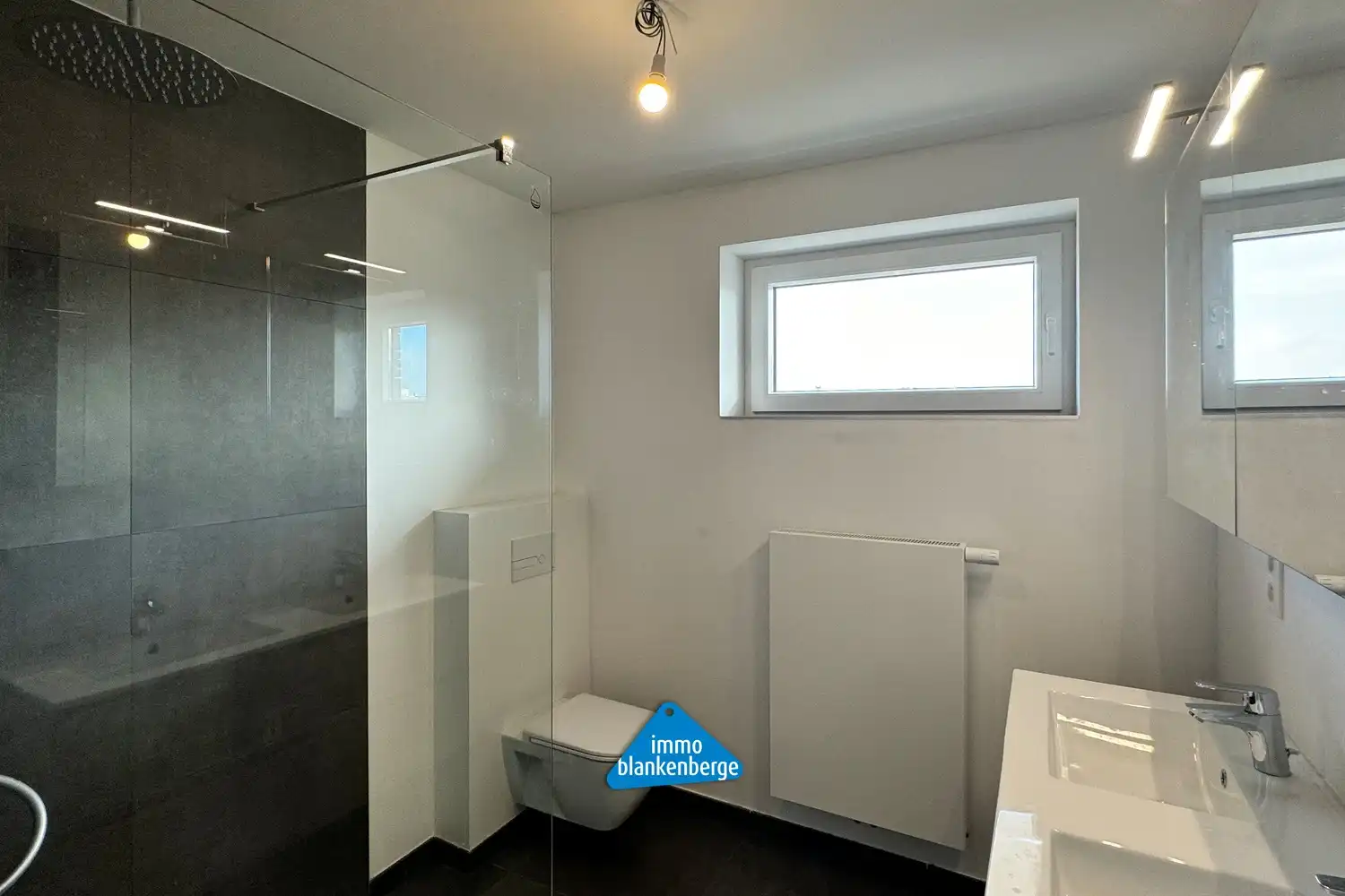 Prachtig en lichtrijk duplex appartement te huur foto 12