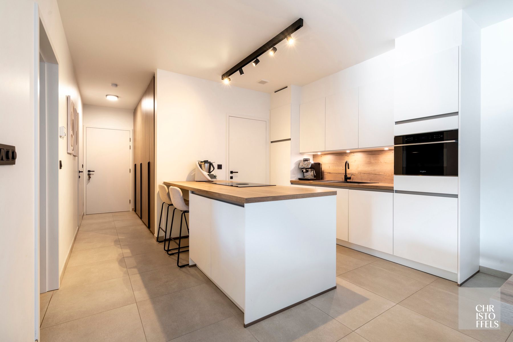 Nieuwbouwappartement in een kleinschalige residentie. foto {{pictureIndex}}