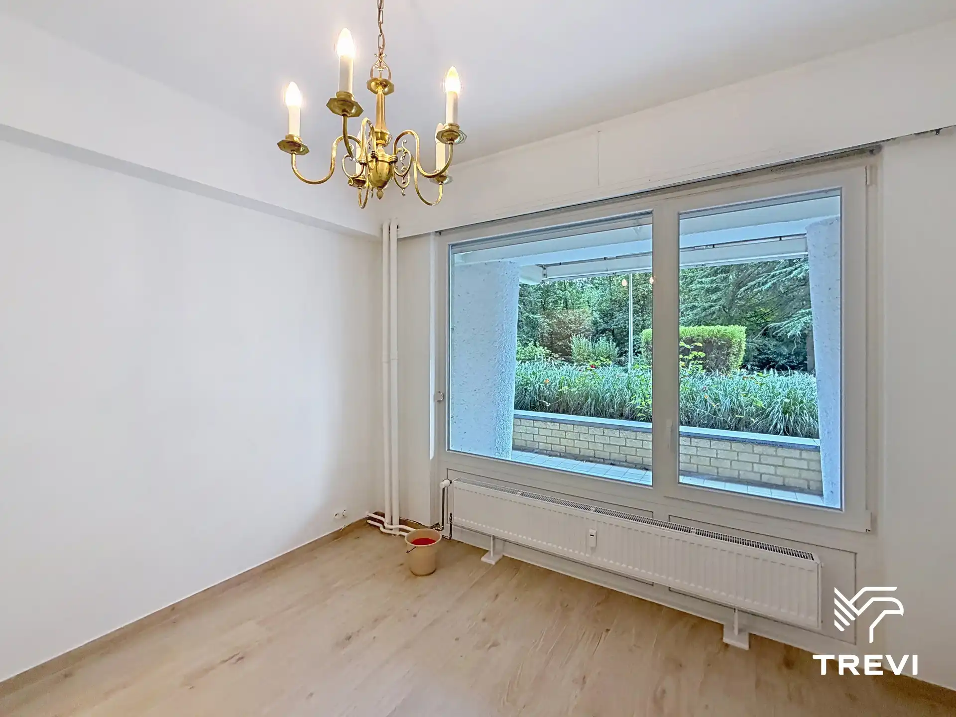 WATERMAAL-BOSVOORDE – Schitterend opgefrist 1-slpk + terras! foto 8