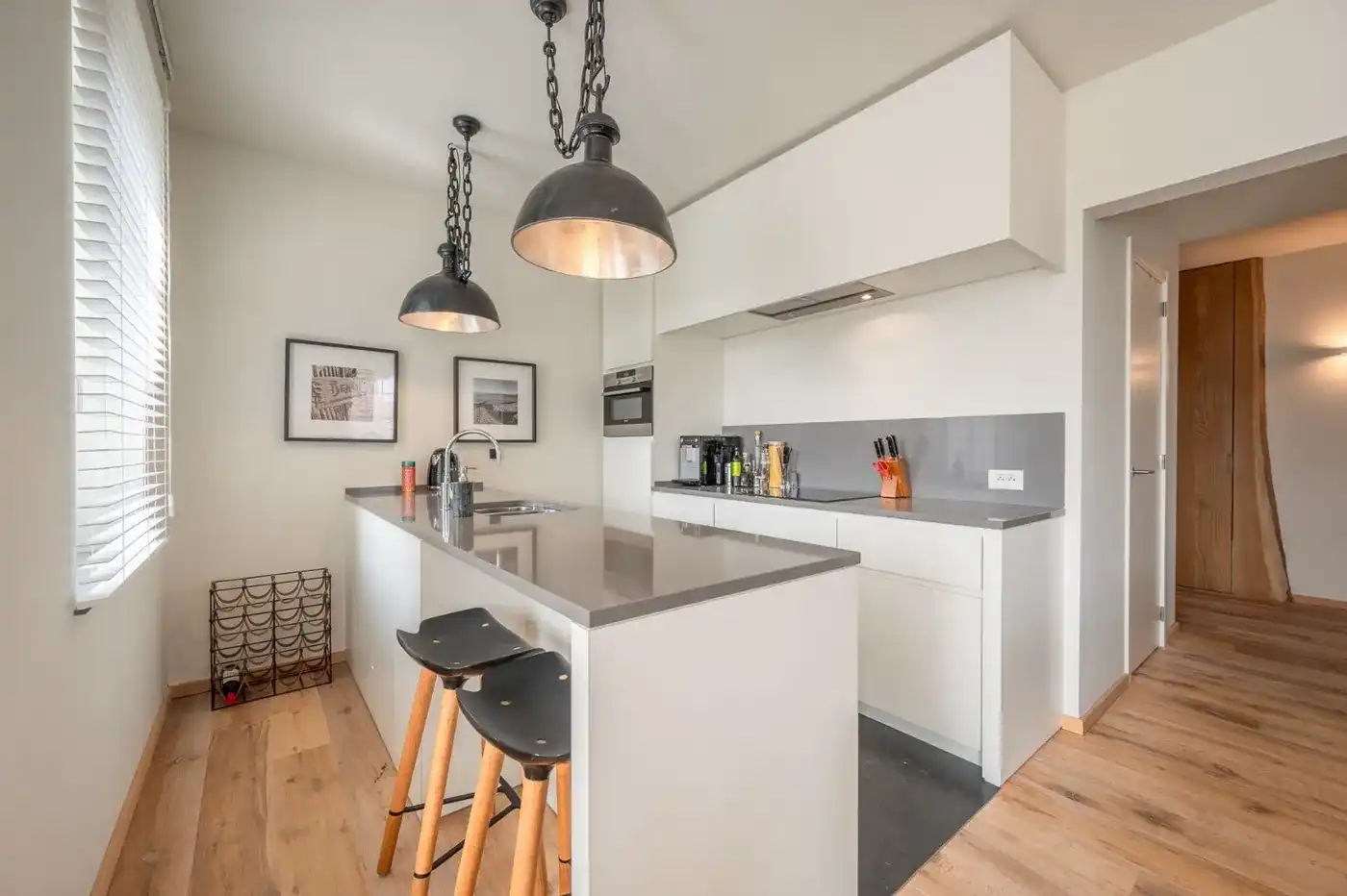 Mooi ongemeubeld appartement in Duinenwater met zijdelings meerzicht foto 6
