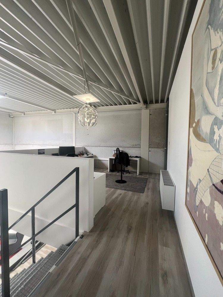 KMO-unit met showroom foto 11