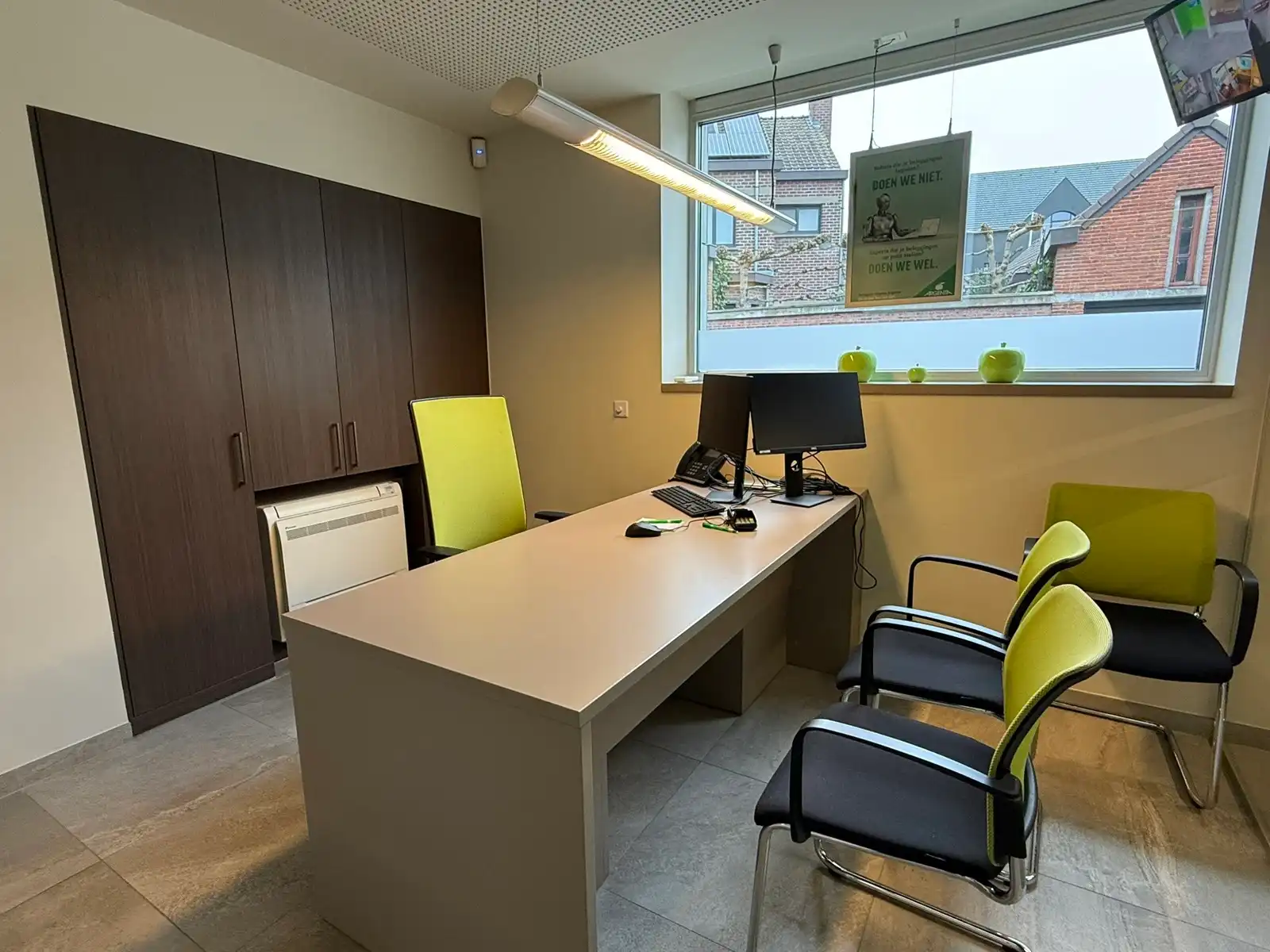  Polyvalente commerciële ruimte met  garage  foto 11