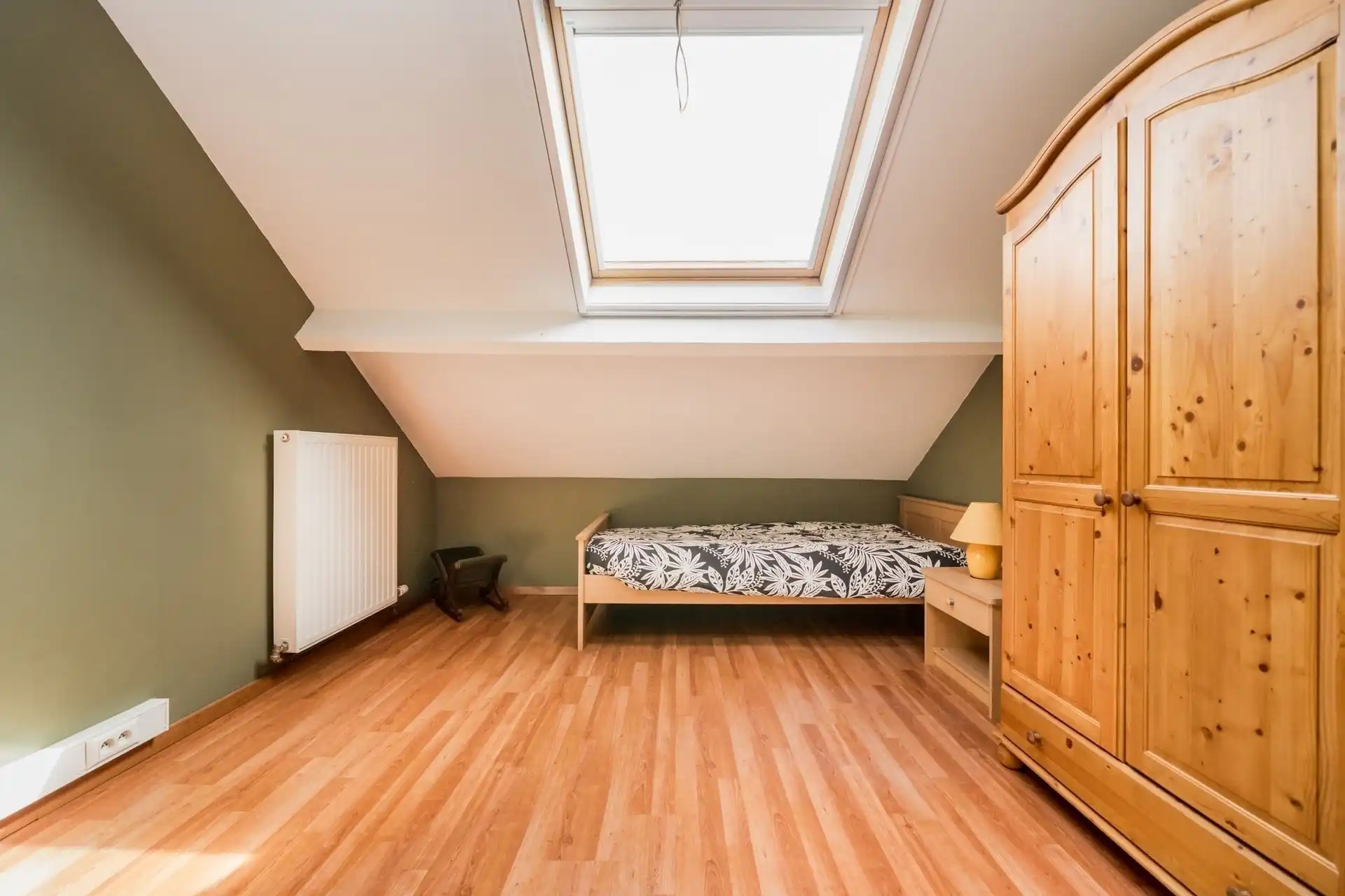 Ruime karaktervolle woning met 6 slpks en tuin! foto 24