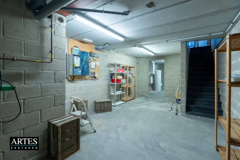 Karaktervolle woning met moderne luxe foto 40