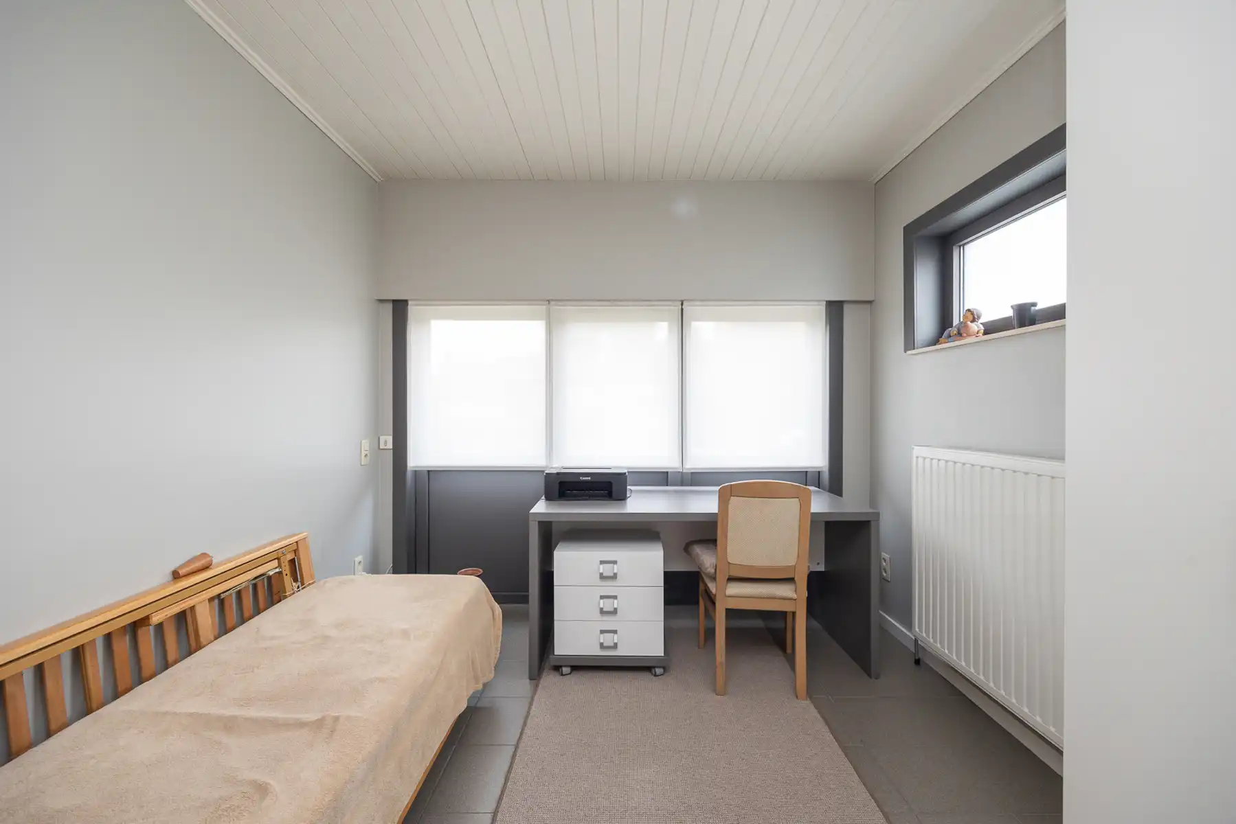 Laagbouwwoning met 3 slaapkamers, veranda, garage, zolder en prachtig open zicht in Wuustwezel. foto 18