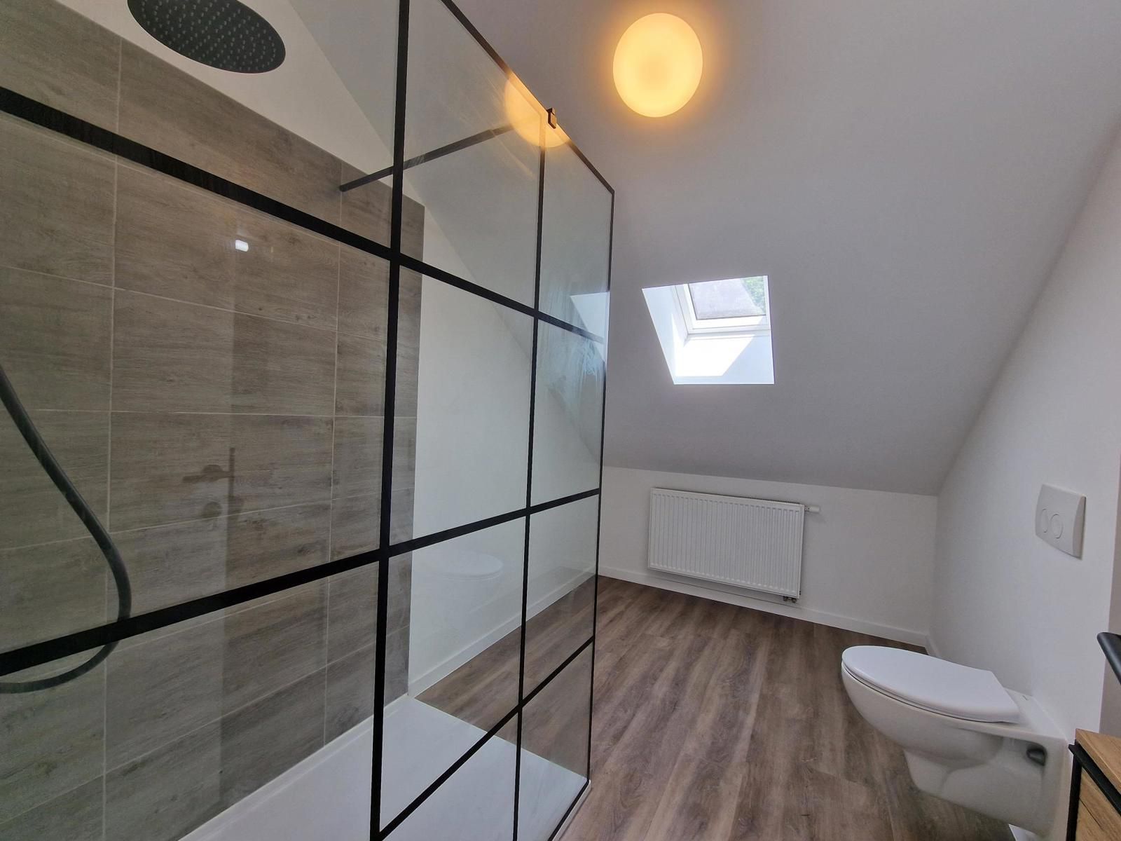 Gerenoveerde woning 3 slpks 2 badks te Landen foto 21