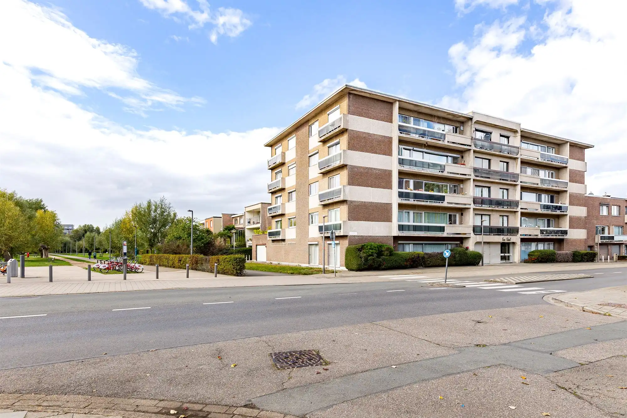 Zicht op het Galgenweel, op 10 minuten fietsen van Antwerpen centrum foto {{pictureIndex}}
