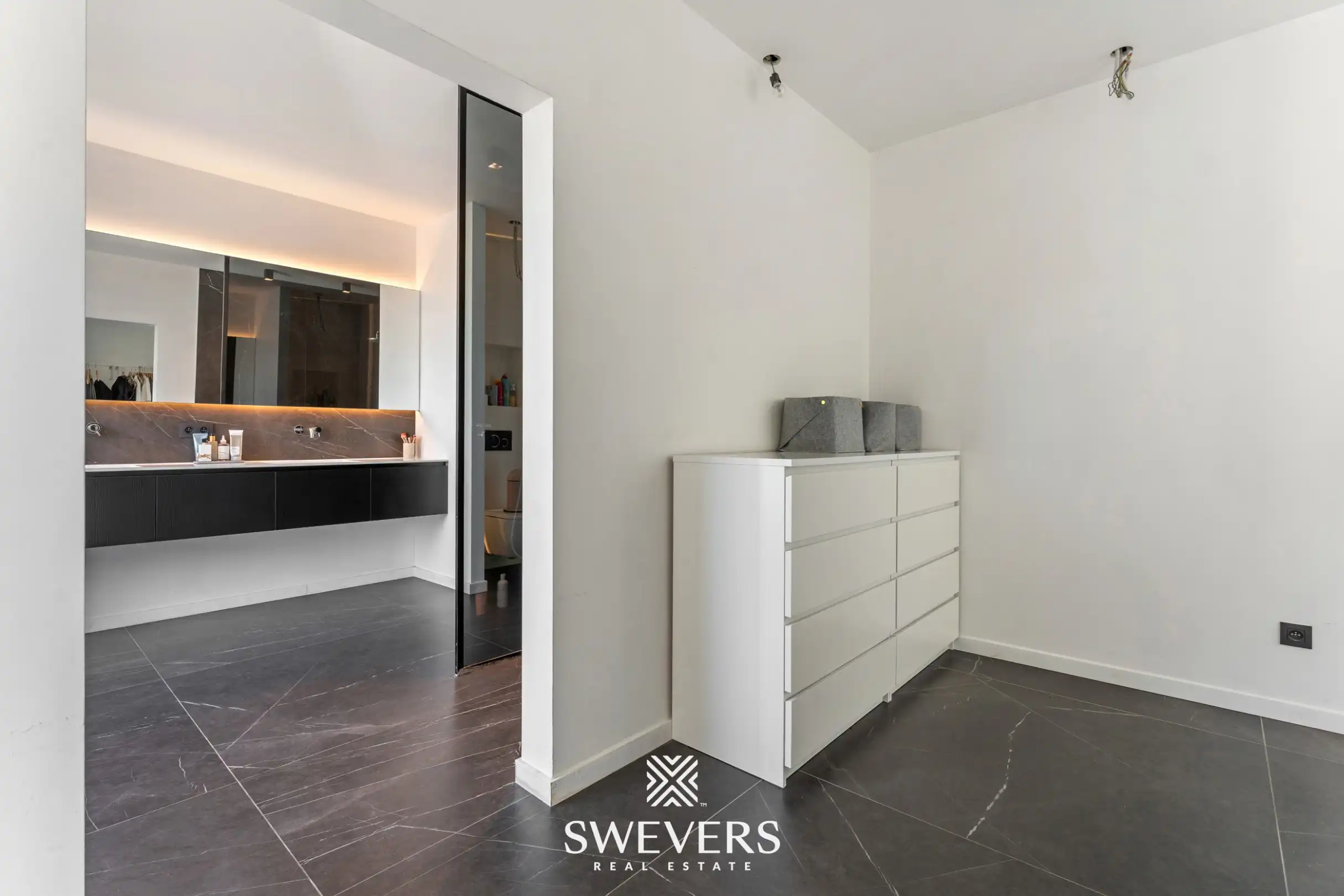 Karaktervolle villa met luxueuze afwerking en zicht op groen te Sint-Truiden foto 23