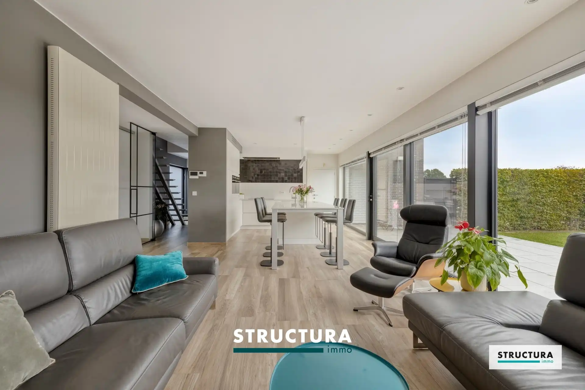 Instapklare open bebouwing met 3 slaapkamers in rustige, doodlopende straat te Mollem! foto 7