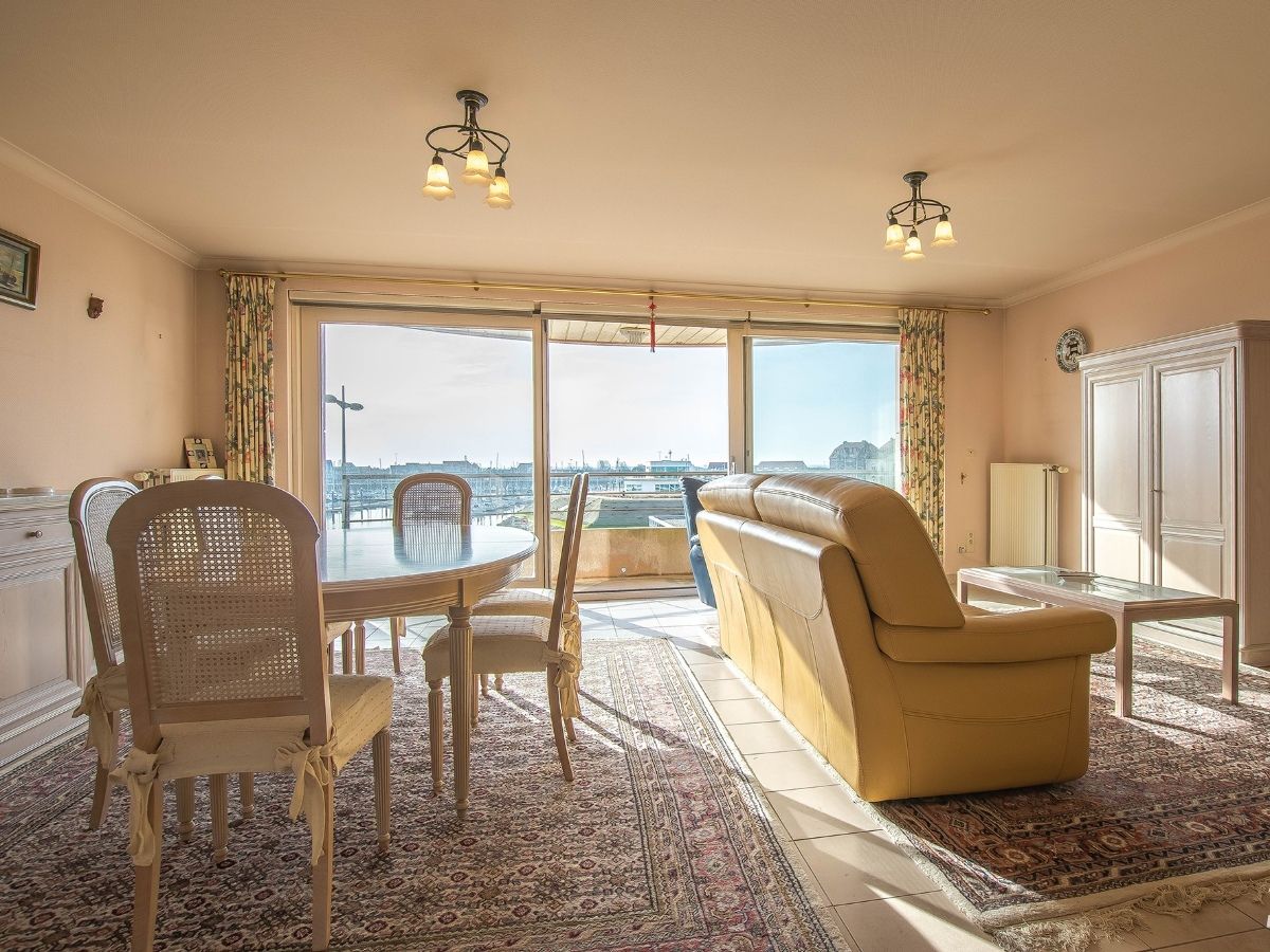 Instapklaar appartement aan de jachthaven van Blankenberge – topligging! foto 3