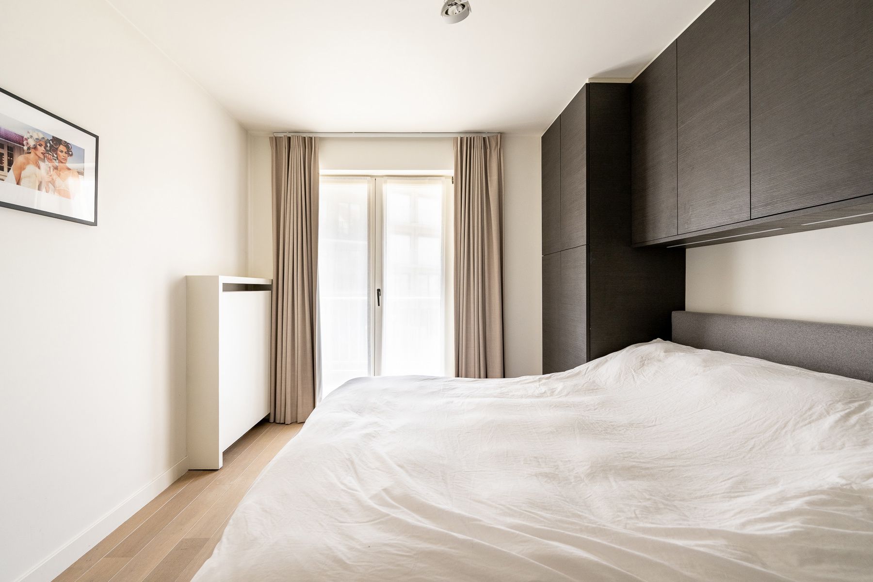 Ruim appartement op een uitstekende locatie foto 11