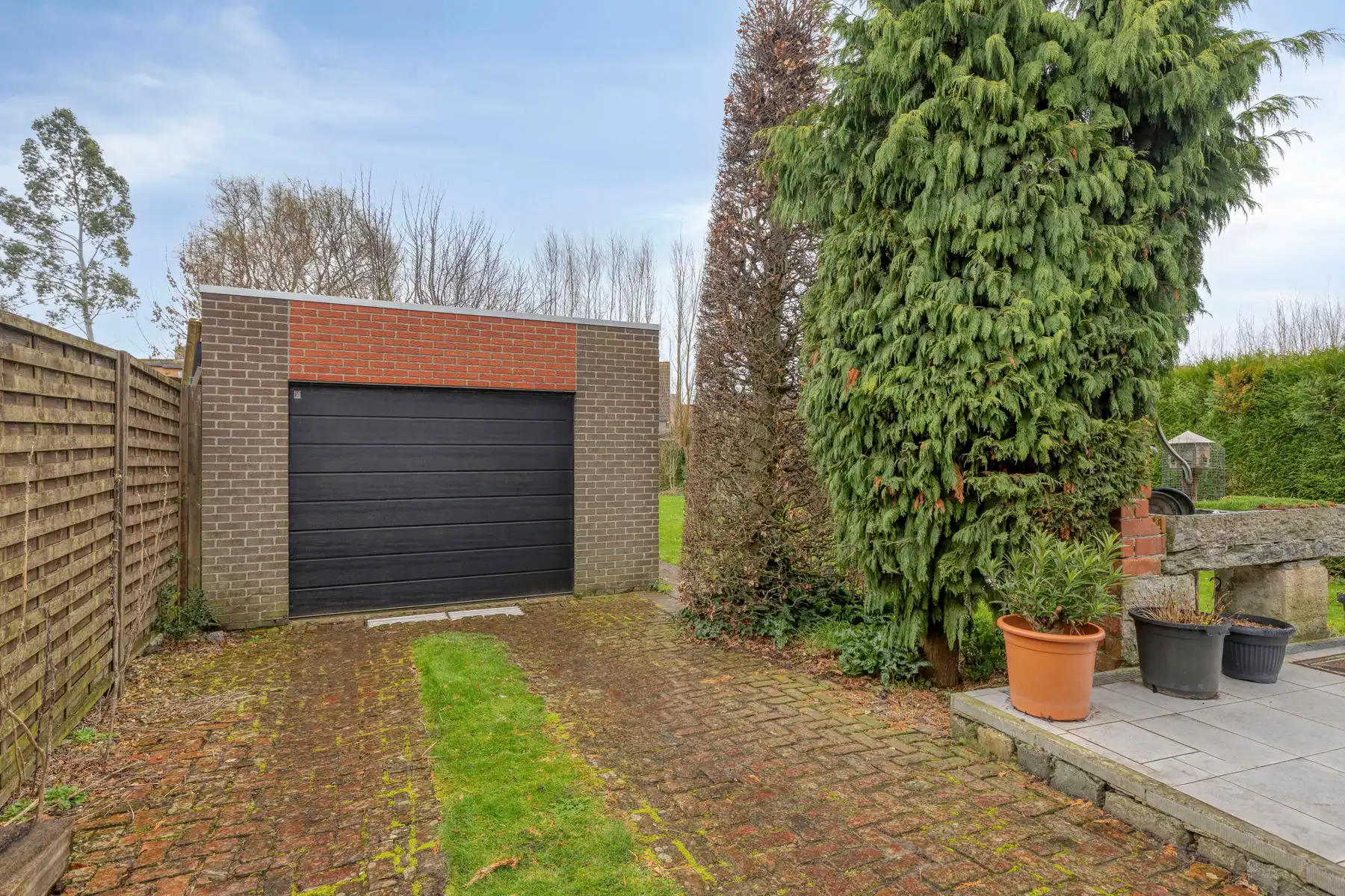 Kloeke woning met tuin en garage! foto 21