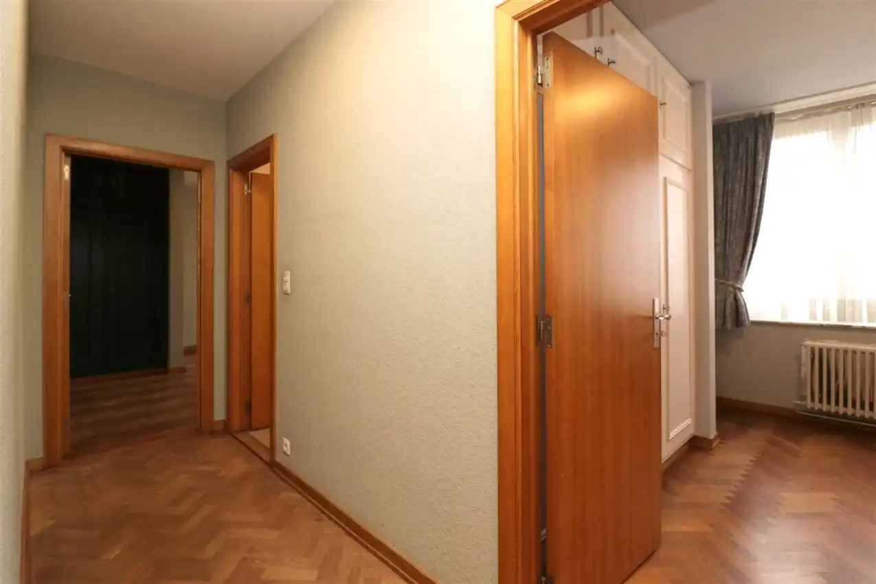 EPC B, zonnig, ruim, lichtrijk, klasse, autostaanplaats, liftl  foto 19