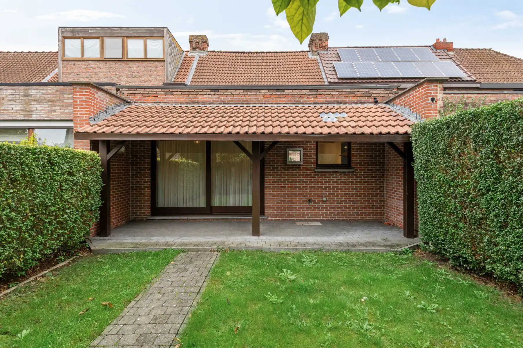 Charmante woning met 3 slaapkamers en zonnige tuin foto 8