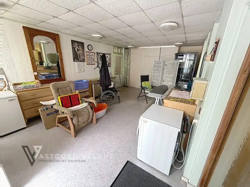 Ruime gezinswoning met zorgwoning in Genk-Centrum foto 23