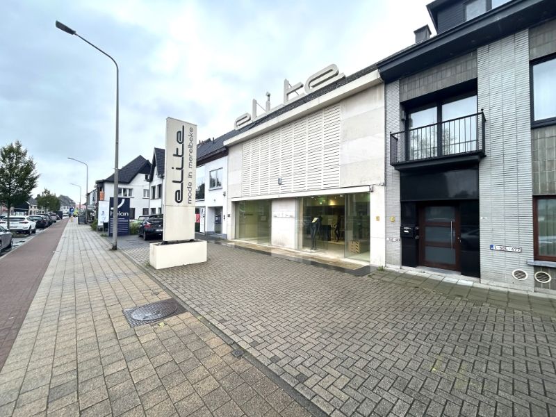Casco handelsruimte van 398 m² op toplocatie in Merelbeke foto 12