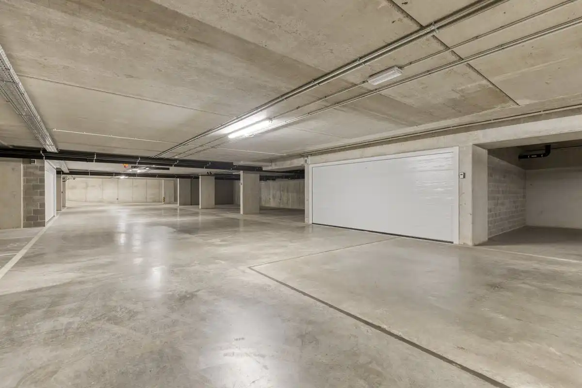 Ruim appartement met terras en zicht op jachthaven te koop foto 19