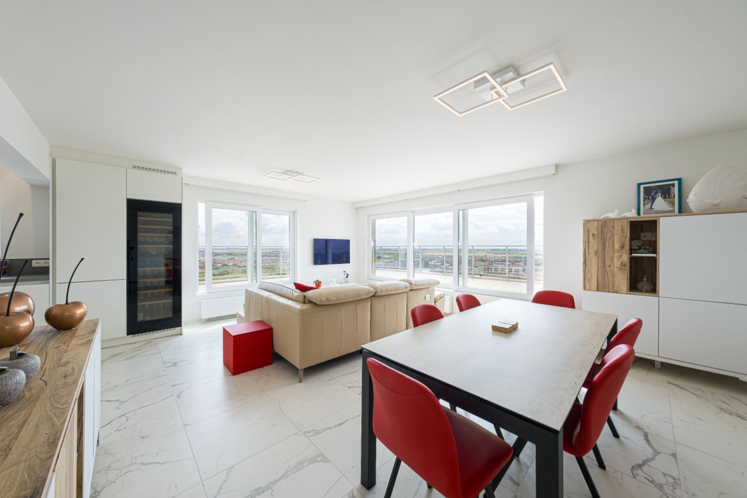 Exclusieve 2 slpk- penthouse met adembenemende uitzichten te Middelkerke. foto 4