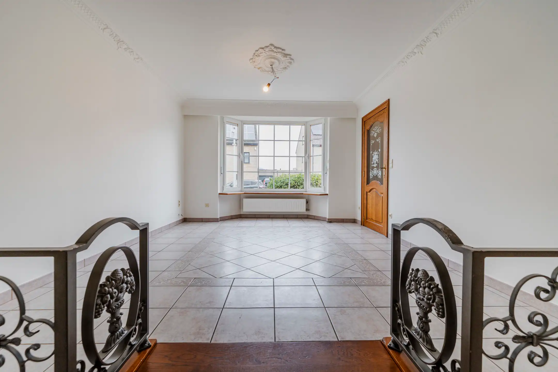 Prachtige dorpswoning op 1.099 m² foto 5