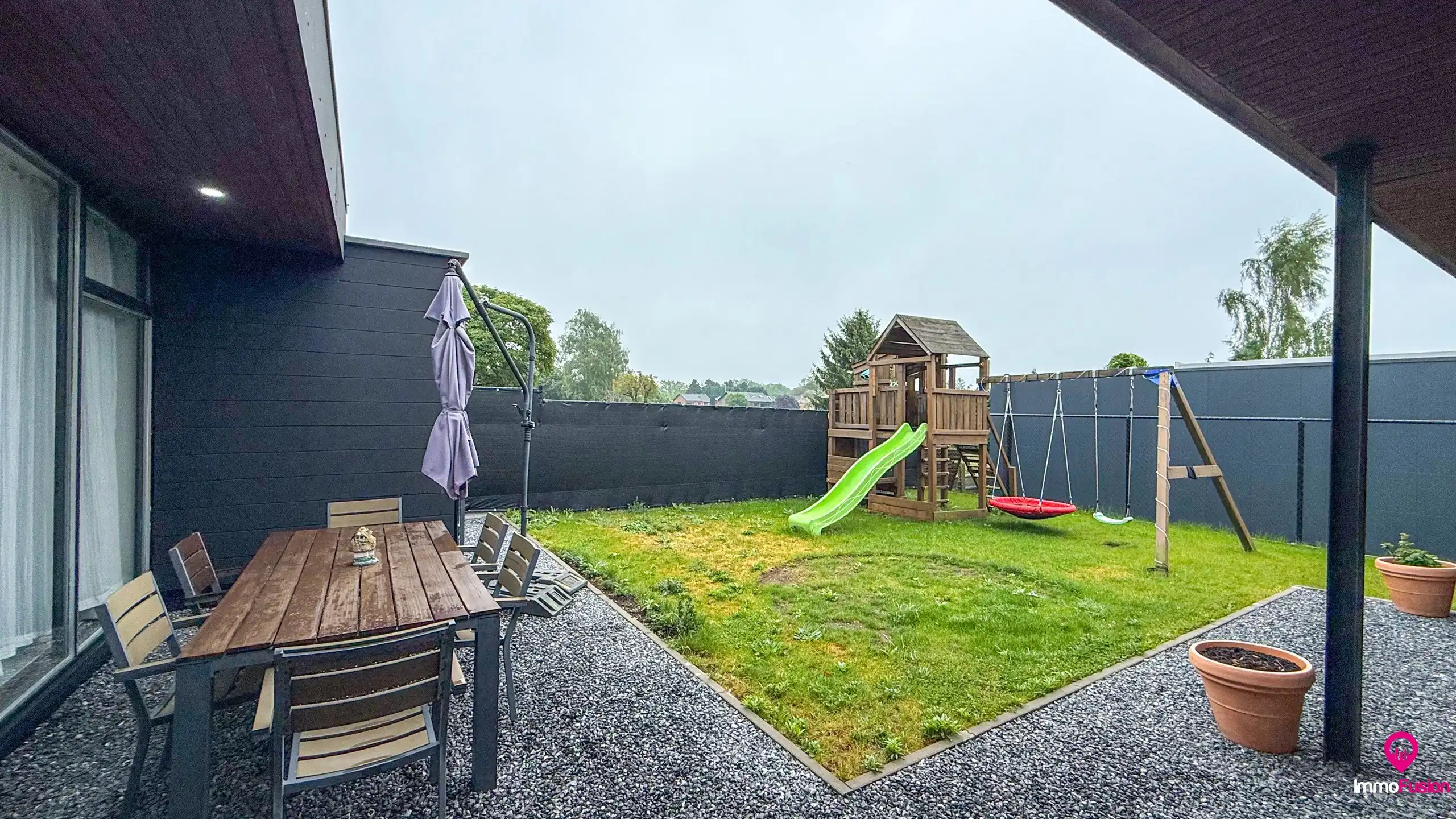 Gerenoveerde woning met 3 slaapkamers en ruime tuin! foto 31