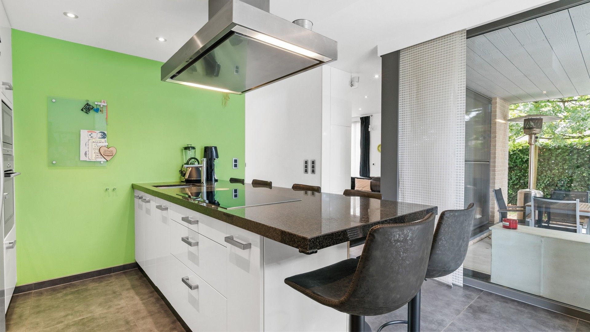 Energiezuinige woning met 4 slpkrs, zwembad en wellness in As foto 24