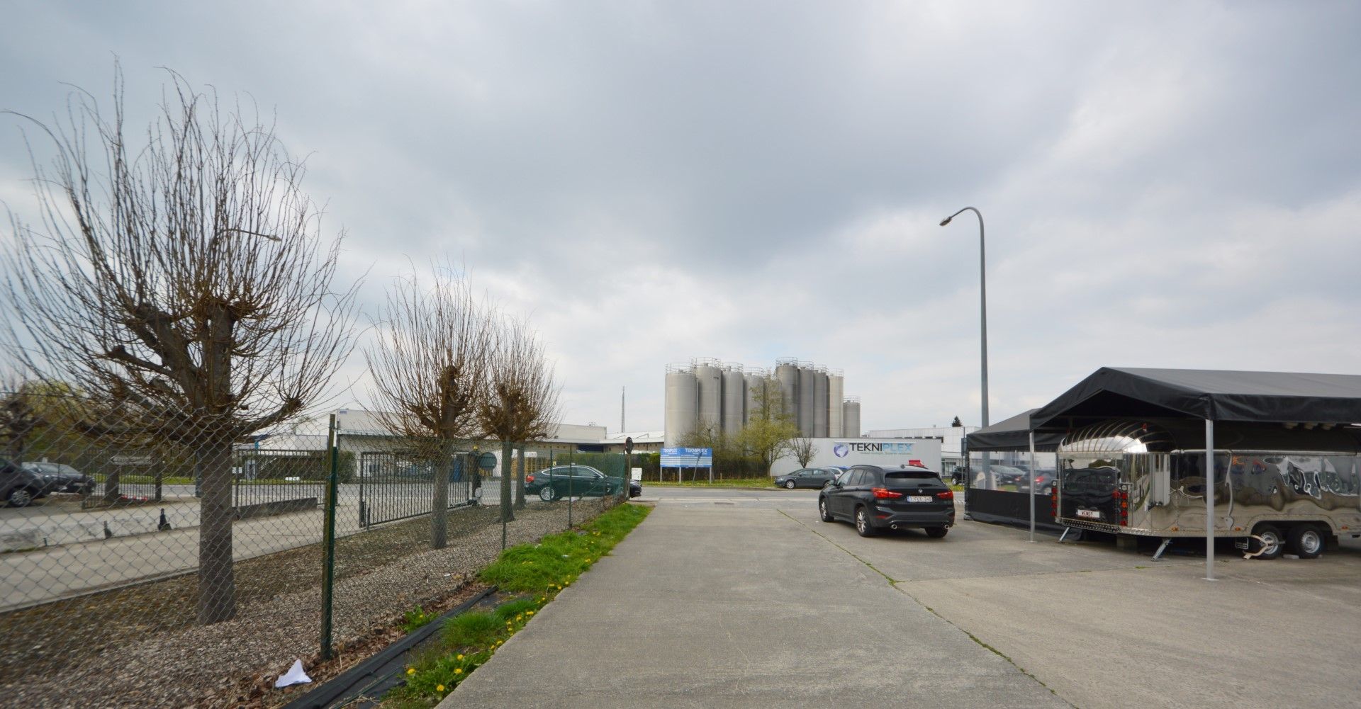 Magazijn van 470 m² in Erembodegem – onmiddellijk beschikbaar! foto 4