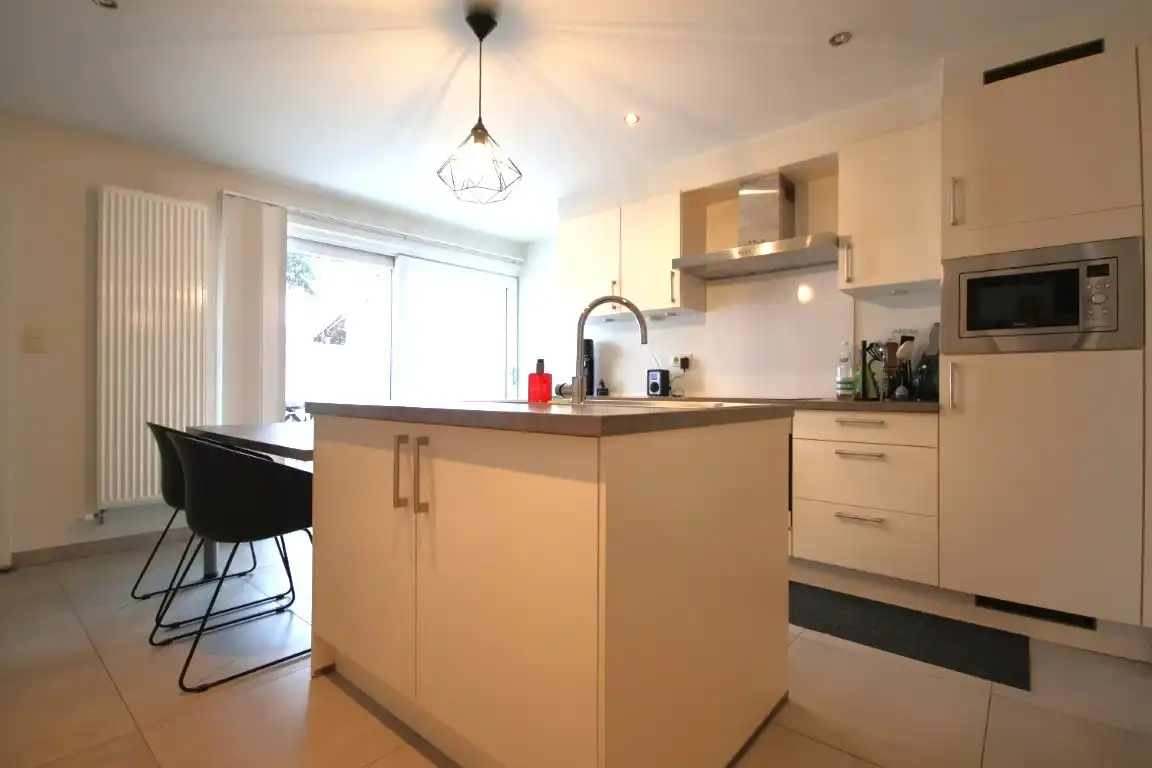 Zeer gunstig gelegen rijwoning met ruime tuin dichtbij het centrum van Sint-Truiden foto 13