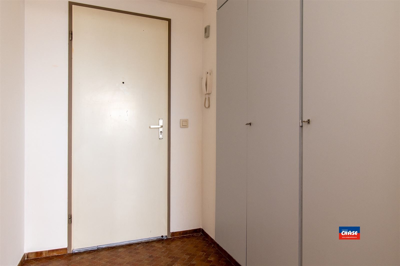 Appartement met 1 slaapkamer en ruim terras foto 8