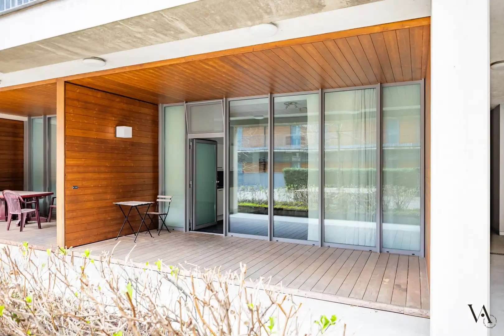 Rustig gelegen appartement met terras en binnentuin in hartje Leuven foto 2