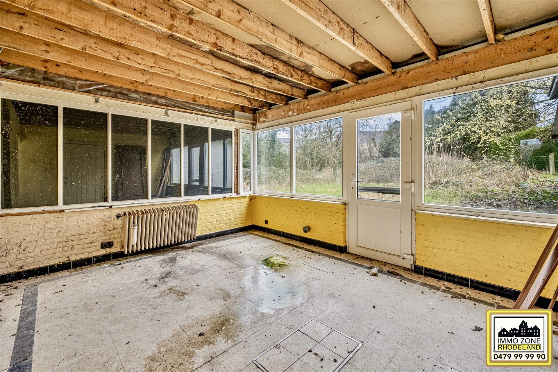 Statige te renoveren woning op groot perceel foto 15