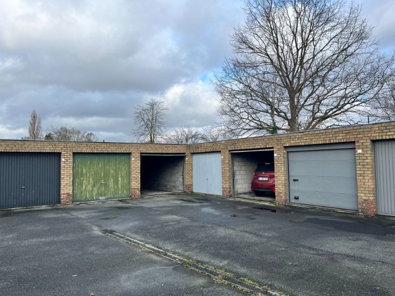 Garage te koop foto 2