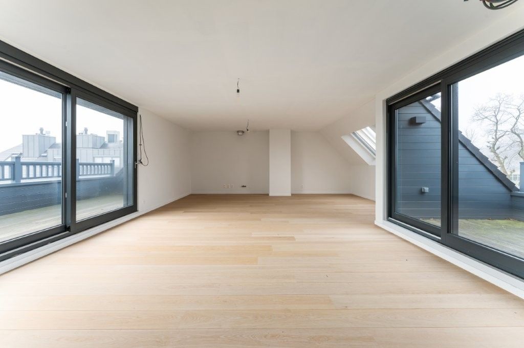 Exclusieve Penthouse met uitzicht op Park! foto 5