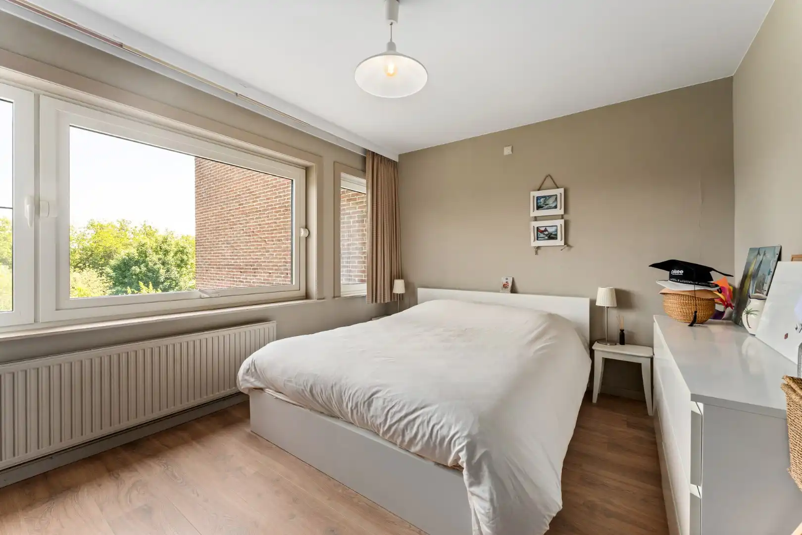 Lichtrijk en instapklaar appartement met garage te Kristus-Koning foto 8