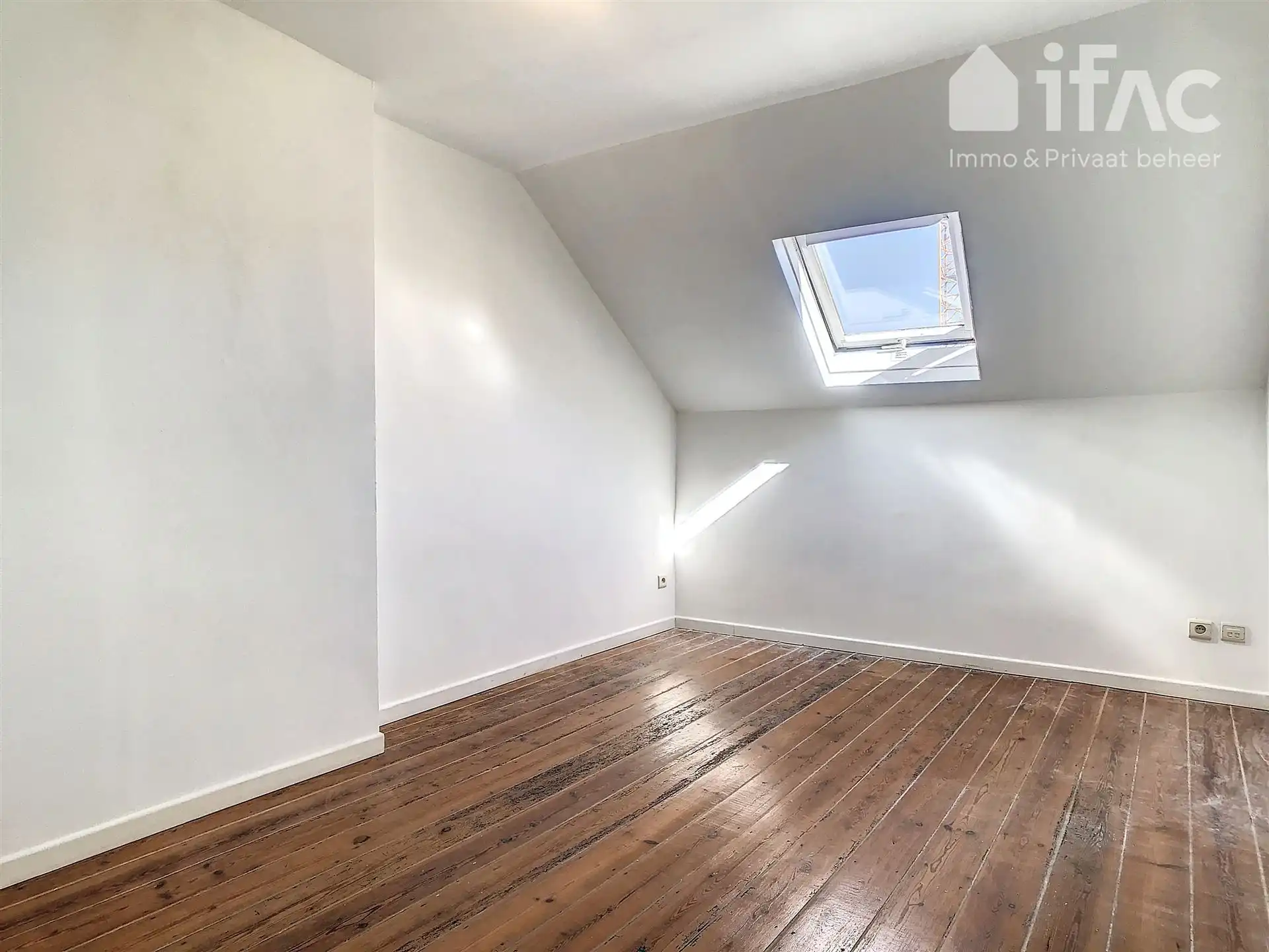 Karaktervol herenhuis met 5 slaapkamers en leuke tuin foto 23