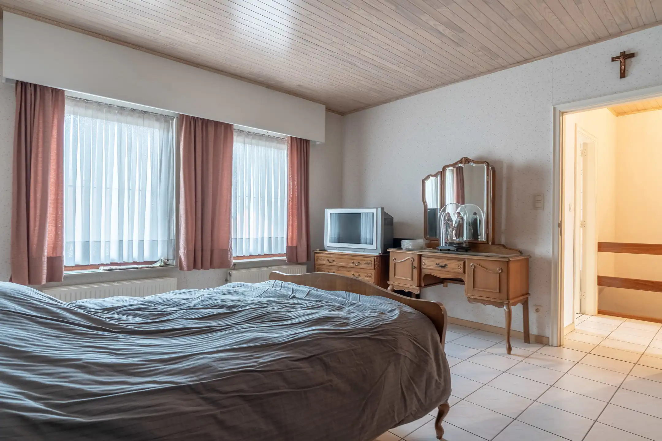 Zeer gunstig gelegen woning met 3 slpks en dubbele garage foto 19