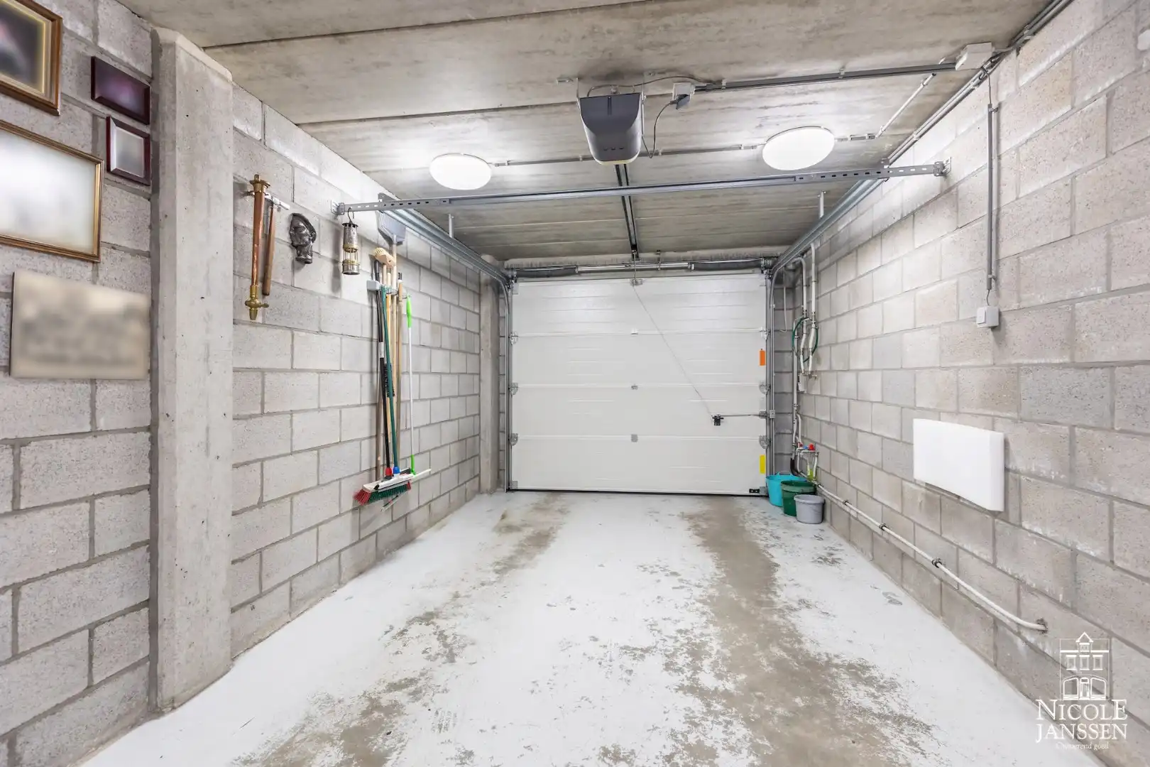 Zeer centraal gelegen en ruim ingedeeld duplex-appartement met mooi terras en garage foto 22
