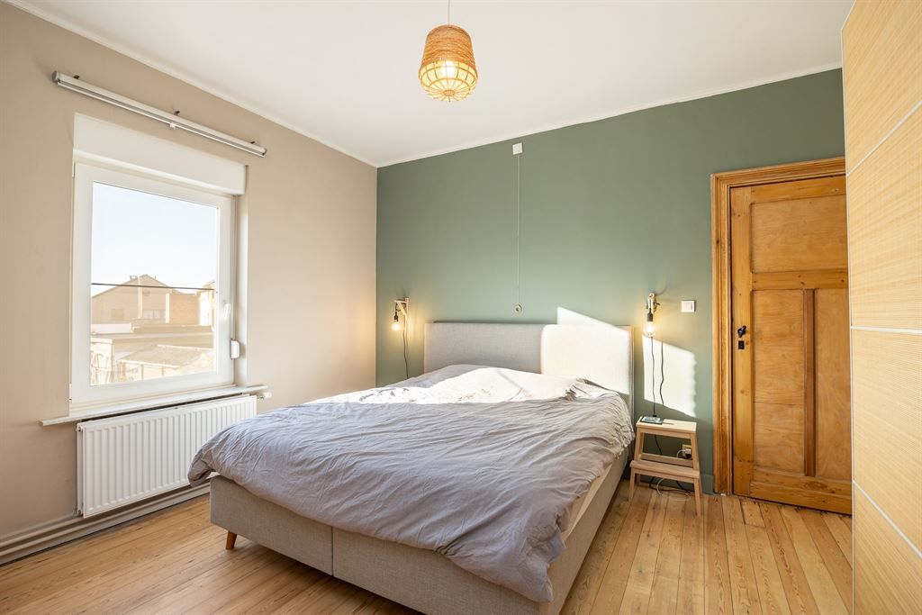 Stijlvol gerenoveerde woning met 3 slaapkamers foto 17