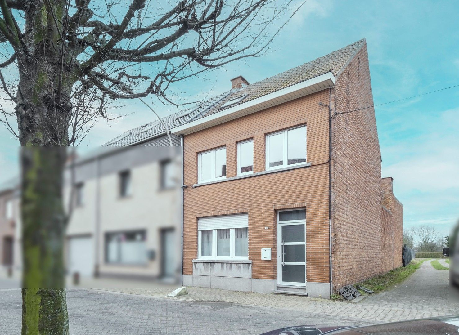 Te renoveren half open woning te Zwijndrecht foto 10