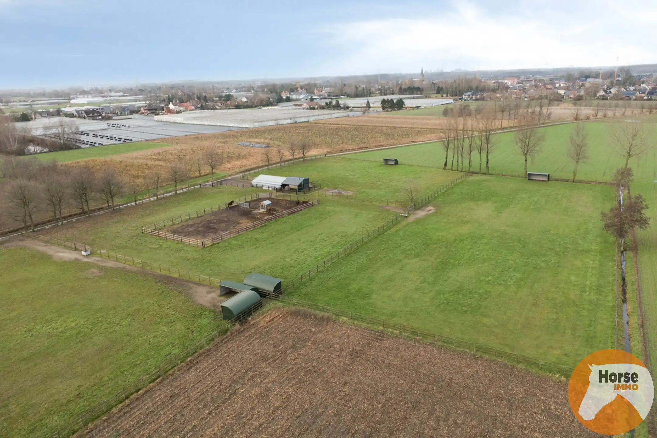 LOCHRISTI - Rustig gelegen stalgebouw op +- 2,3HA foto 29