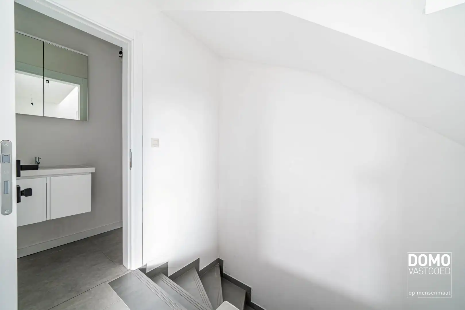 NIEUWBOUW DUPLEXAPPARTEMENT MET 3 SLAAPKAMERS TE KURINGEN foto 9