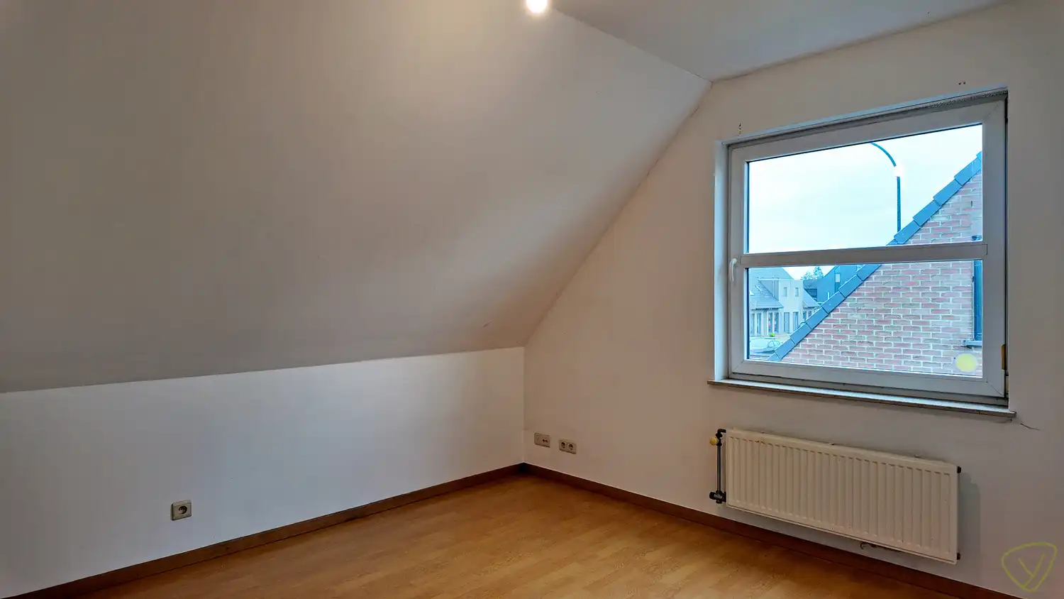 Moderne en gezellige gezinswoning gelegen te Adegem! foto 16