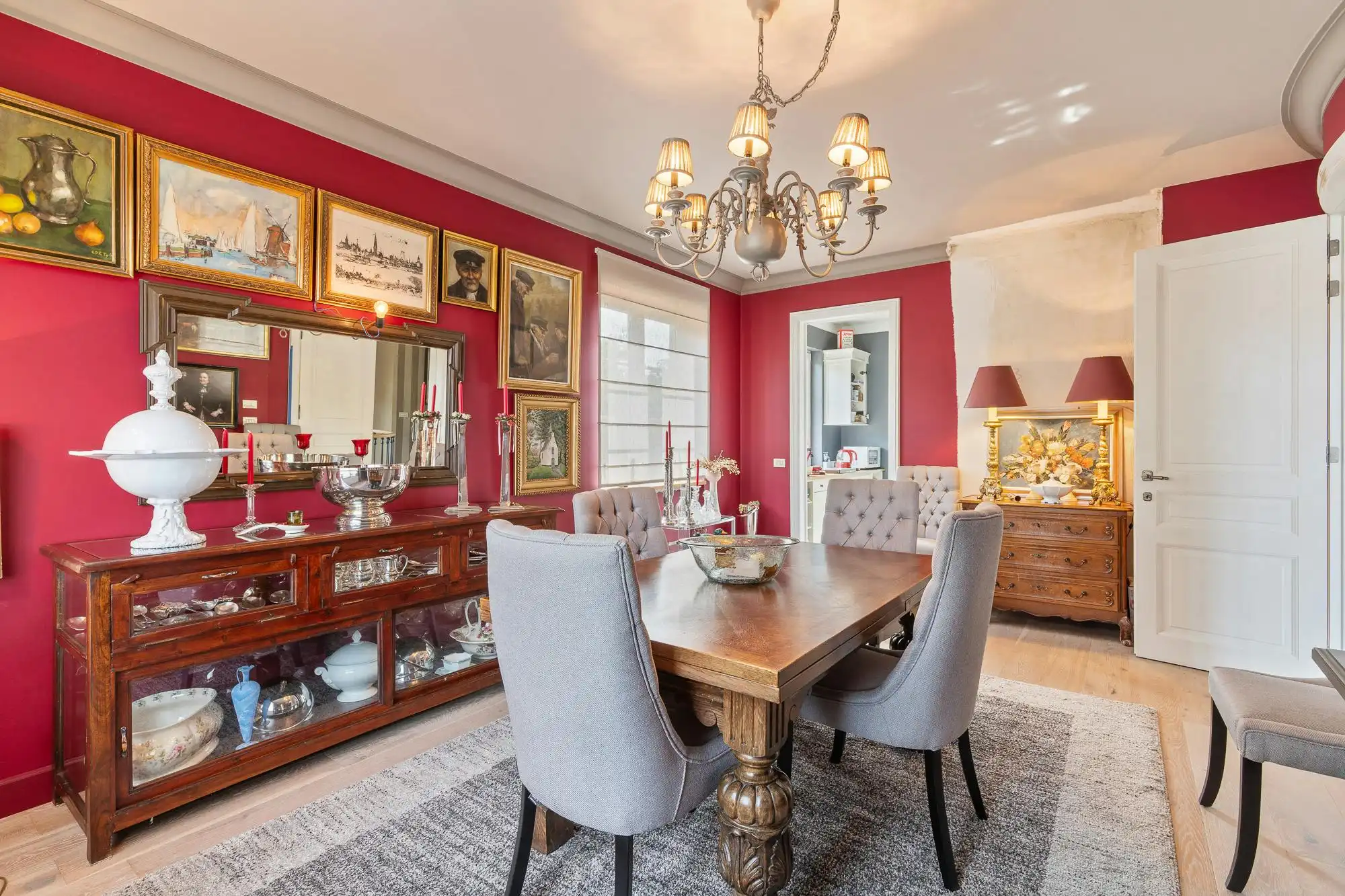 Exclusieve villa met polyvalente ruimte te koop in Kobbegem foto 10