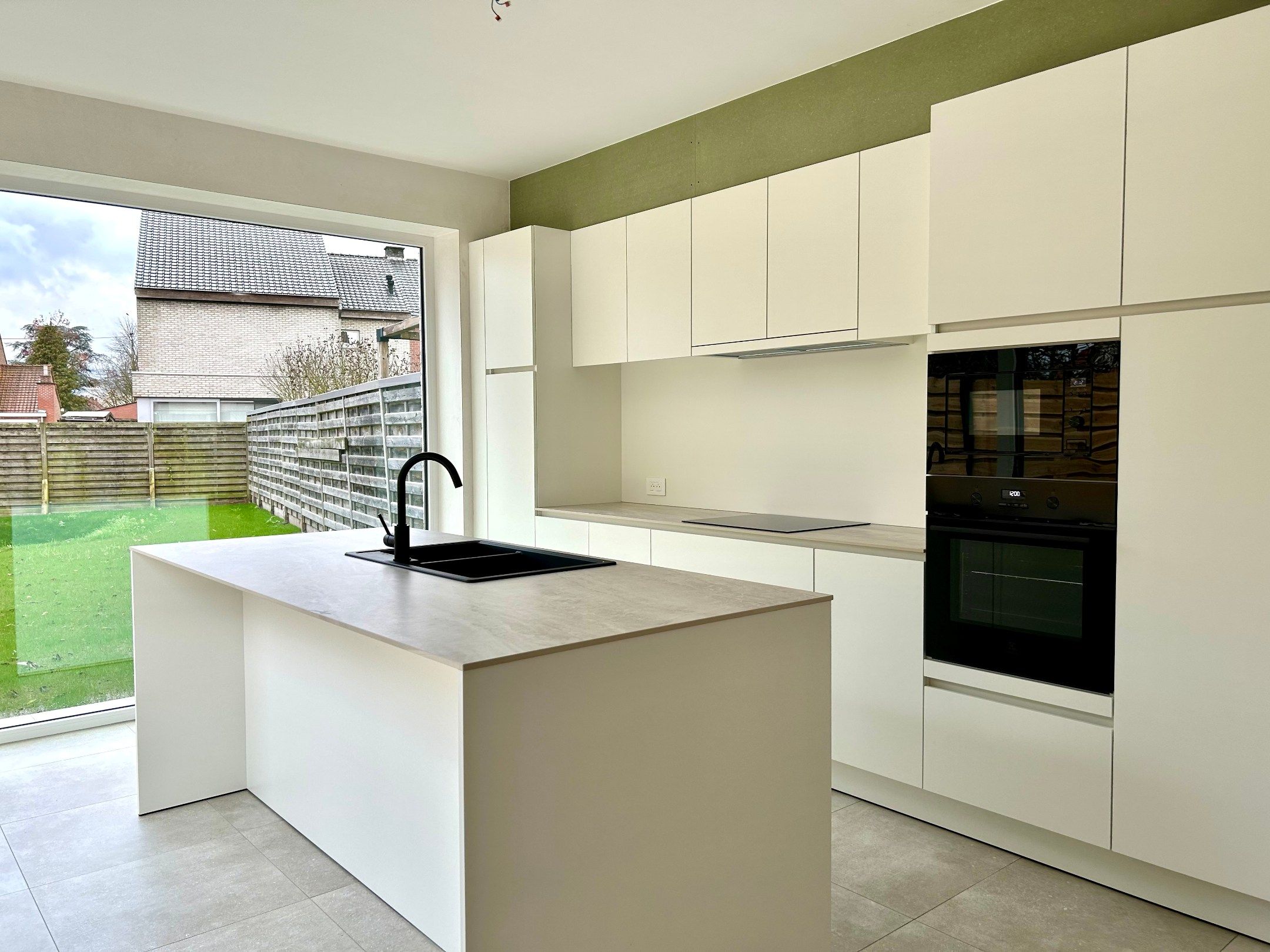 Mooie nieuwbouwwoning (HOB) met 3 slaapkamers, tuin en terras in Waregem. foto 4