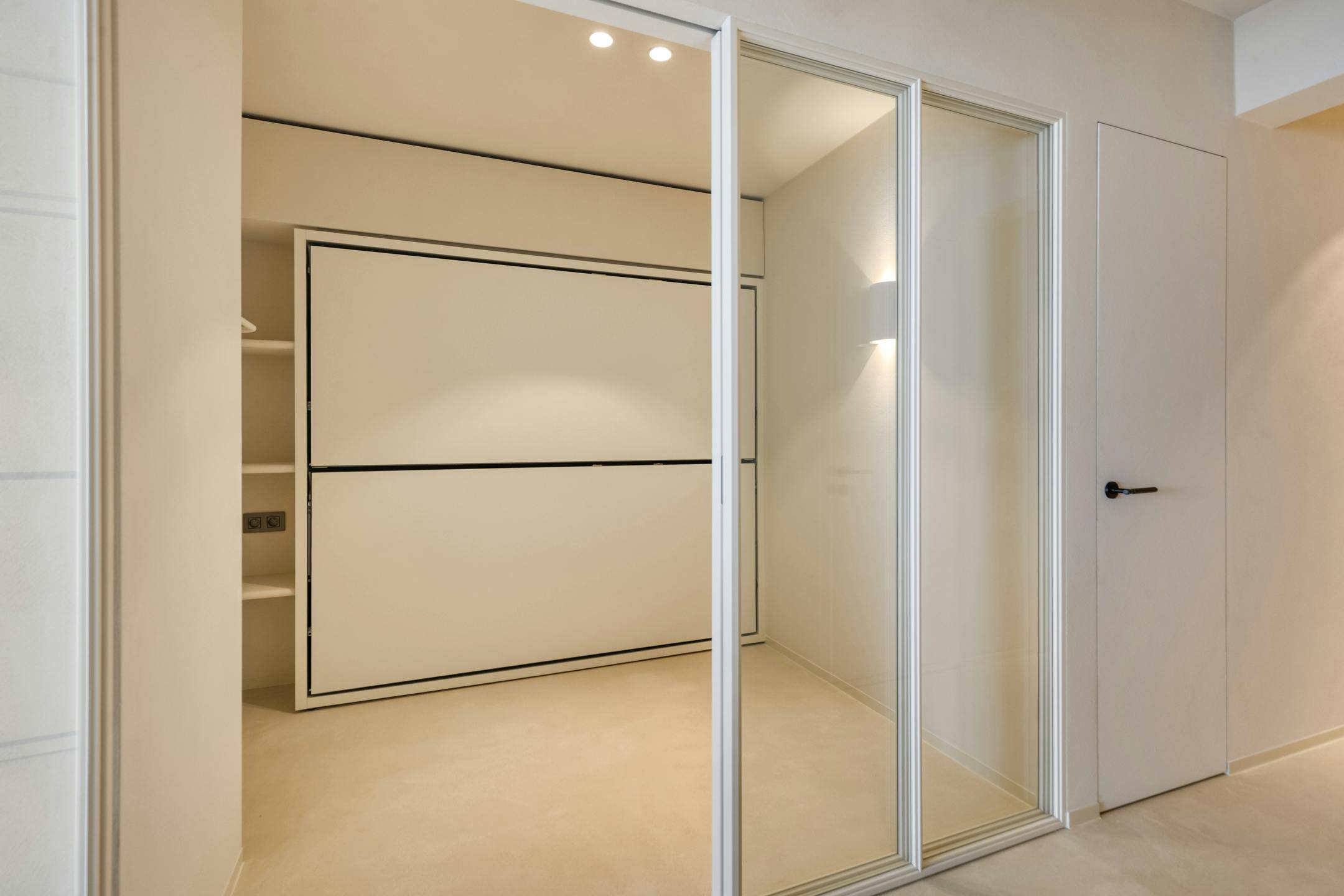 Appartement met frontaal zeezicht te koop nabij Knokke foto 14