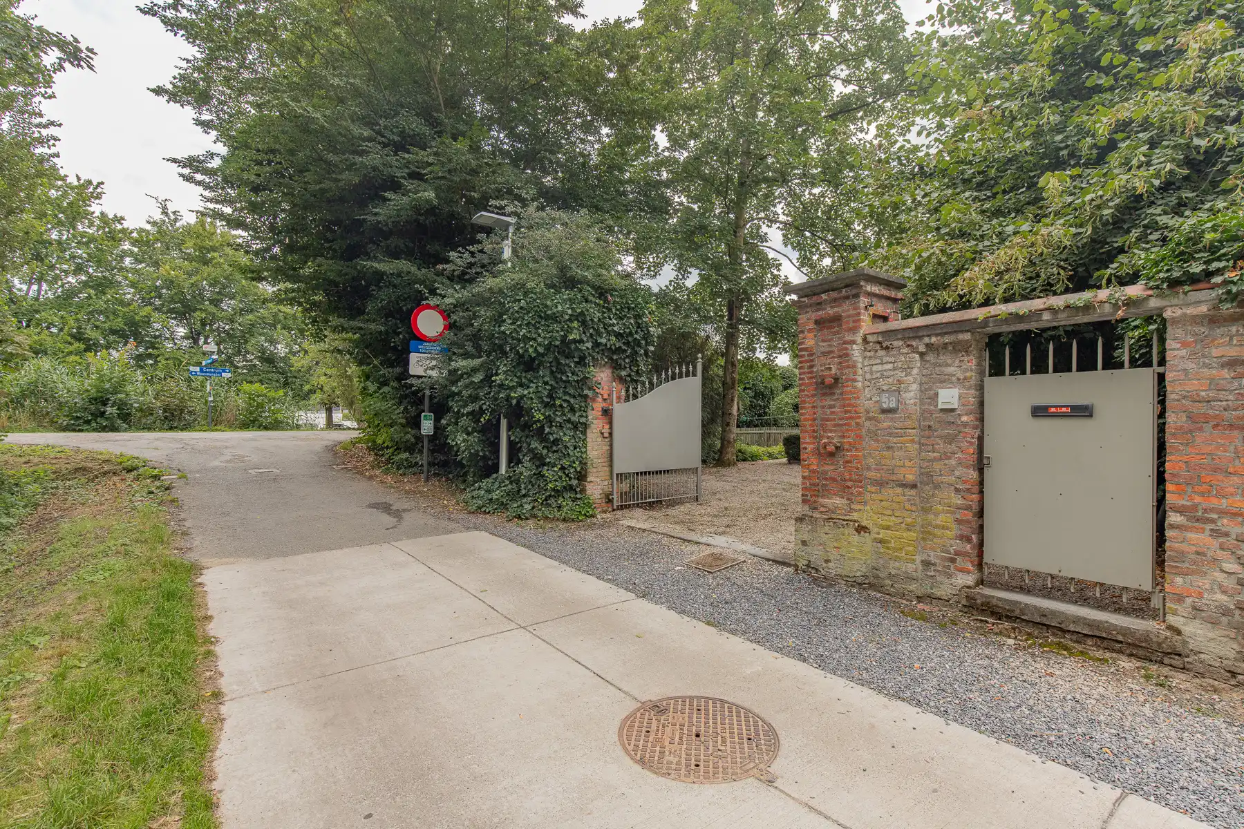 Prachtige woning met historisch karakter foto 3