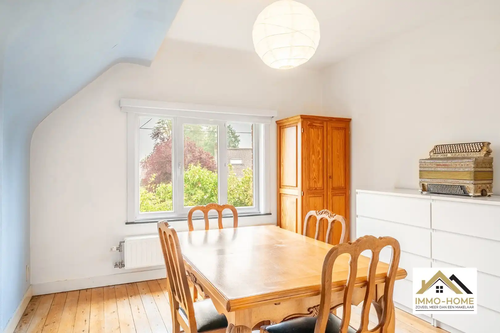 Instapklare woning met ruime tuin op topligging  foto 12