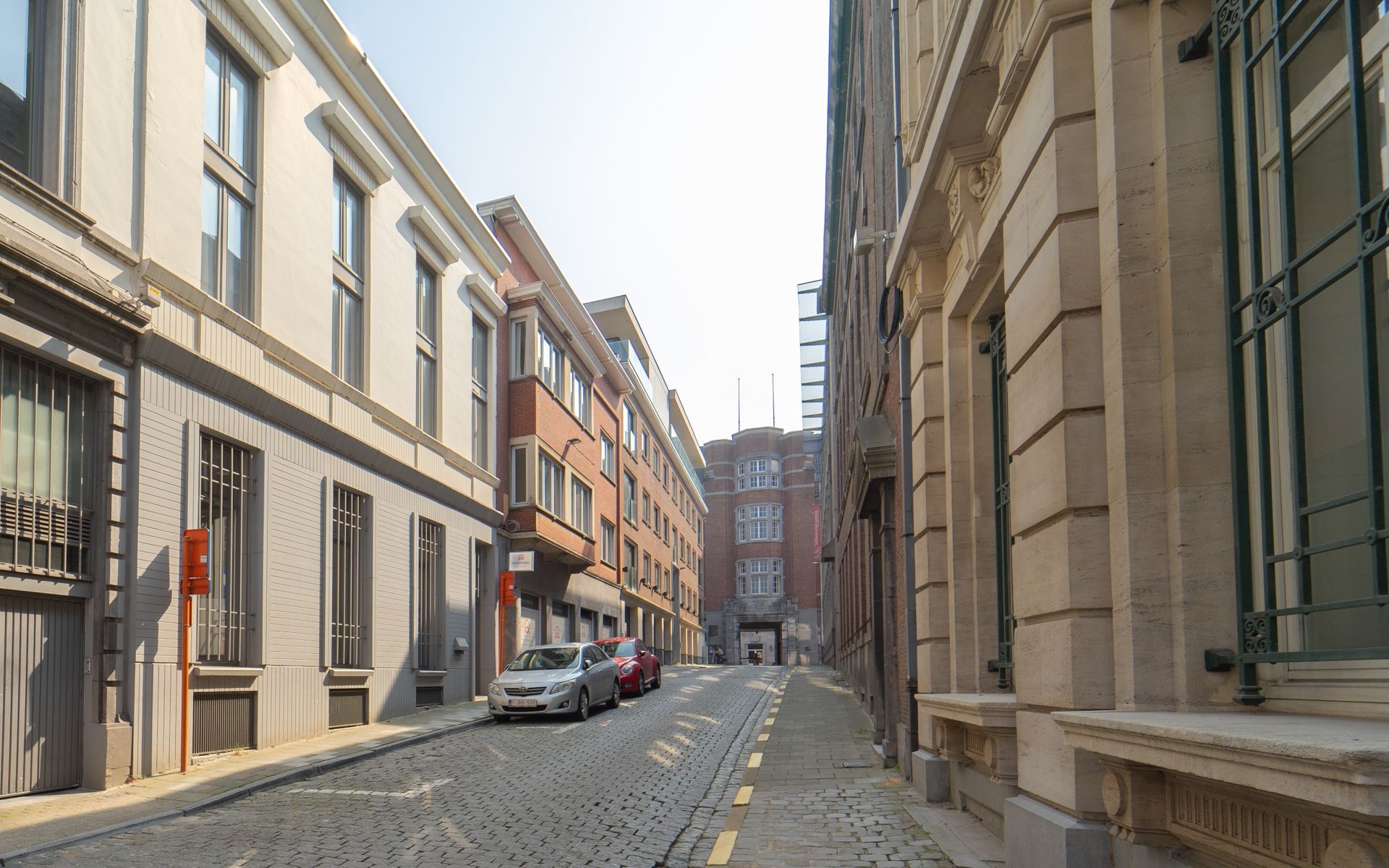Uitstekend gelegen kantoorruimte ( 117 m²) in Gent-centrum. foto 24