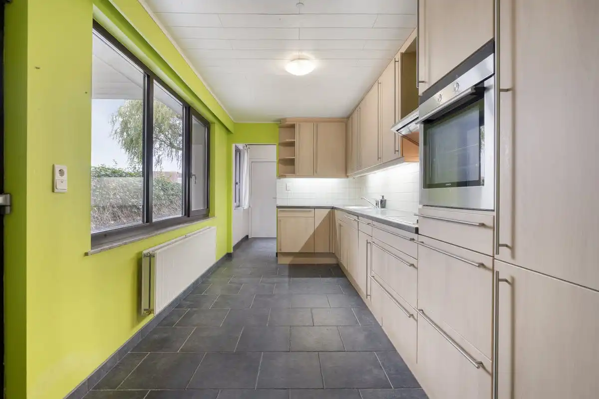 Huis met 4 slaapkamers te koop in Boom foto 2