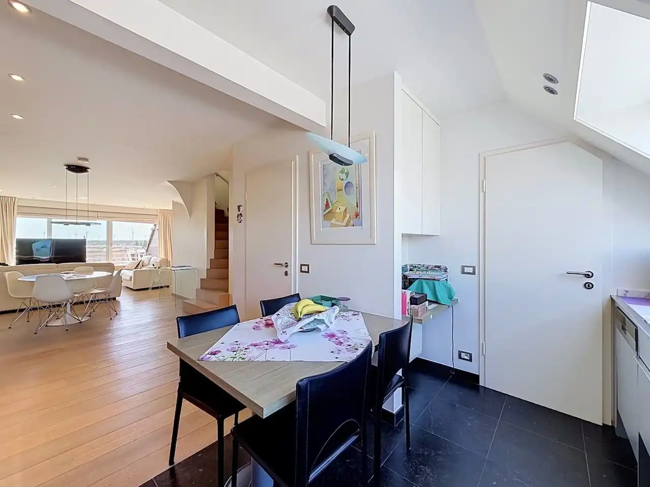 Exclusief duplex dakappartement met panoramisch uitzicht foto 15